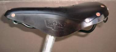 Brooks B17